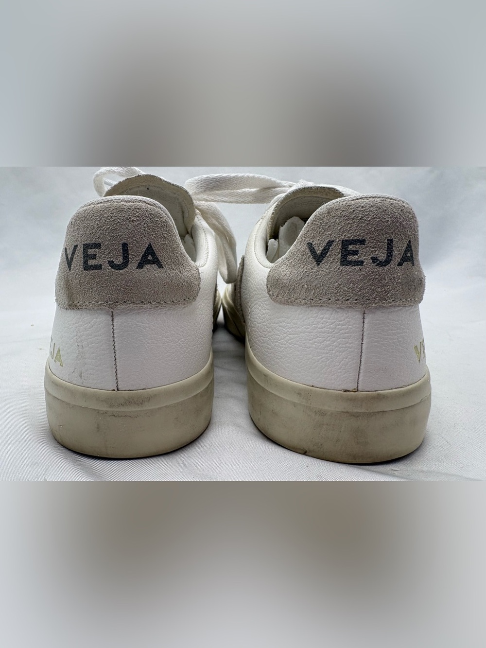 Veja Campo T2 A White/Grey Leather Sneakers - Size Women US 6 EU 35 - Picture 4 of 9